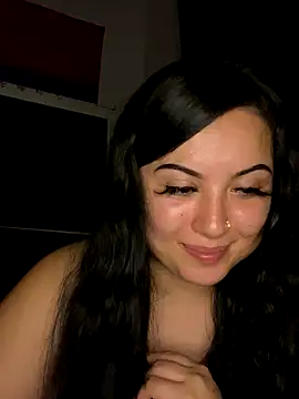 Webcam Model(xocrybaby) is live