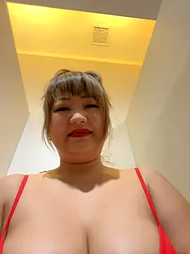 Webcam Model (Candymafia)  is live.Free join now!