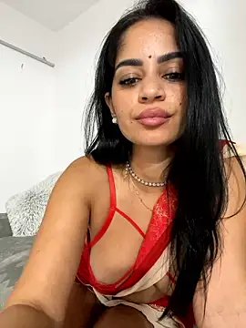 Webcam Model(_adelle) is live