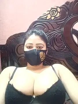 Webcam Model (Nusrat-Mimi)  is live.Free join now!