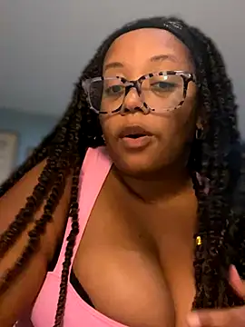 Webcam Model (ServeOnyxx)  is live.Free join now!