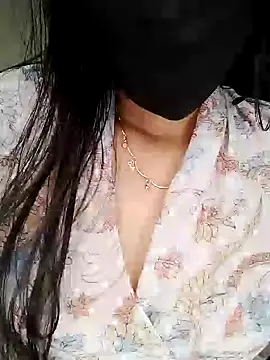 Webcam Model (Cute-Punjaban)  is live.Free join now!