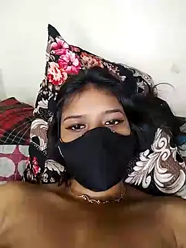 Webcam Model (Cute-Punjaban)  is live.Free join now!