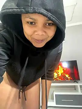 Webcam Model(Bootyfulbarbiie) is live