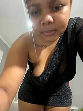 Webcam Model (Bootyfulbarbiie)  is live.Free join now!