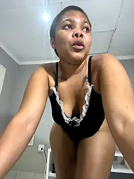 Webcam Model (Bootyfulbarbiie)  is live.Free join now!