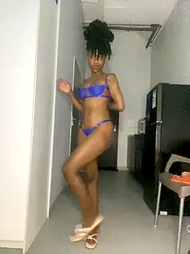 Webcam Model (ebony_teaserxx)  is live.Free join now!