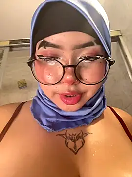 Webcam Model(BashiraJameel) is live