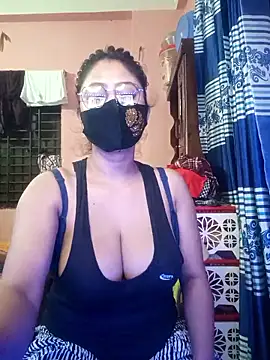 Webcam Model (Tonu-Sri)  is live.Free join now!