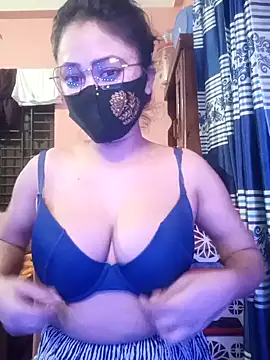 Webcam Model (Tonu-Sri)  is live.Free join now!