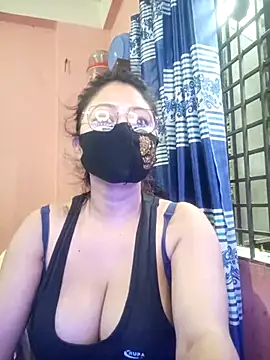 Webcam Model (Tonu-Sri)  is live.Free join now!