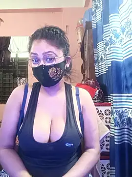 Webcam Model (Tonu-Sri)  is live.Free join now!