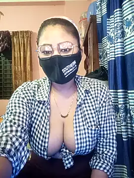 Webcam Model(Tonu-Sri) is live