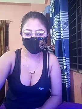 Webcam Model (Tonu-Sri)  is live.Free join now!