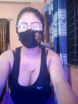 Webcam Model (Tonu-Sri)  is live.Free join now!