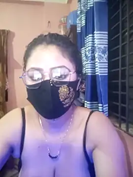 Webcam Model (Tonu-Sri)  is live.Free join now!