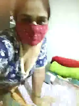 Webcam Model (kirti__arora)  is live.Free join now!