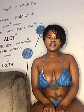 Webcam Model(DiamondGoddes) is live