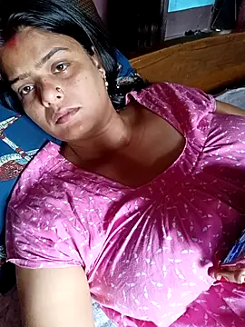 Webcam Model (Hot_Pakhi)  is live.Free join now!