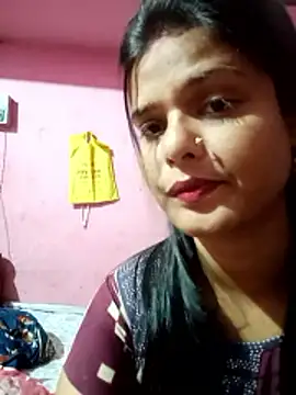 Webcam Model (Hot_Pakhi)  is live.Free join now!