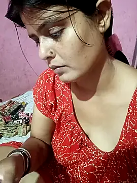 Webcam Model (Hot_Pakhi)  is live.Free join now!