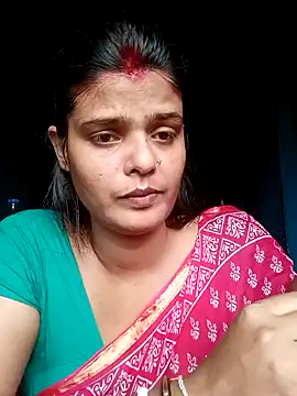 Webcam Model (Hot_Pakhi)  is live.Free join now!