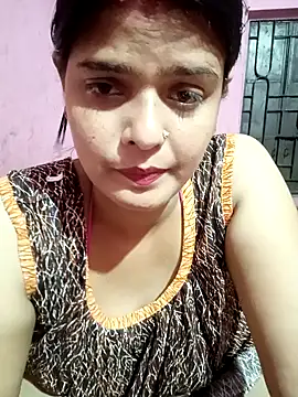 Webcam Model (Hot_Pakhi)  is live.Free join now!