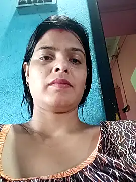 Webcam Model (Hot_Pakhi)  is live.Free join now!