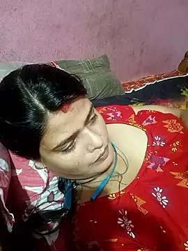 Webcam Model (Hot_Pakhi)  is live.Free join now!