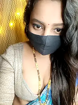 Webcam Model(Indian_Festival) is live