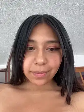 Webcam Model (MaraGomez)  is live.Free join now!