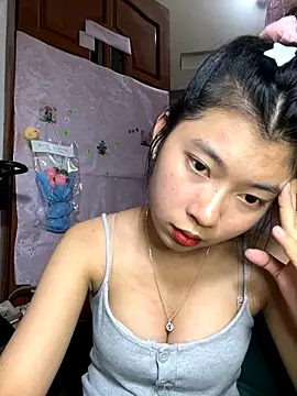 Webcam Model (phuongtha)  is live.Free join now!