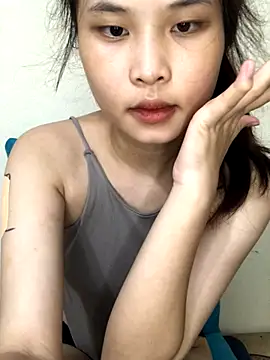 Webcam Model (HNhung224)  is live.Free join now!