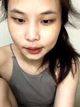 Webcam Model (HNhung224)  is live.Free join now!