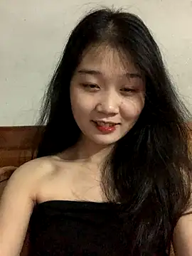 Webcam Model (Nammiu205)  is live.Free join now!