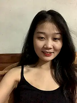 Webcam Model (Nammiu205)  is live.Free join now!