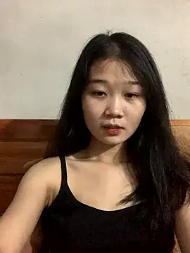 Webcam Model(Nammiu205) is live