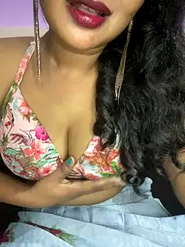 Webcam Model (Pyaari-1)  is live.Free join now!