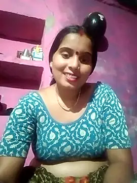 Webcam Model (Poonamdhillo)  is live.Free join now!