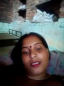 Webcam Model (Poonamdhillo)  is live.Free join now!