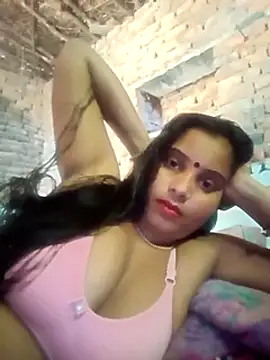 Webcam Model (Poonamdhillo)  is live.Free join now!