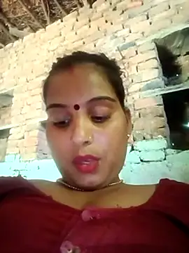 Webcam Model (Poonamdhillo)  is live.Free join now!