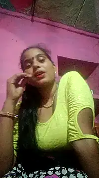 Webcam Model(Poonamdhillo) is live