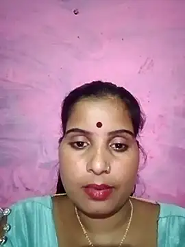 Webcam Model (Poonamdhillo)  is live.Free join now!