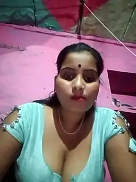 Webcam Model (Poonamdhillo)  is live.Free join now!