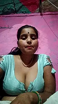 Webcam Model (Poonamdhillo)  is live.Free join now!