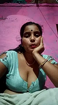 Webcam Model (Poonamdhillo)  is live.Free join now!