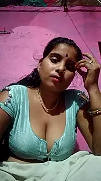 Webcam Model (Poonamdhillo)  is live.Free join now!