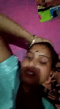 Webcam Model (Poonamdhillo)  is live.Free join now!