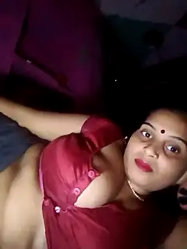 Webcam Model (Poonamdhillo)  is live.Free join now!